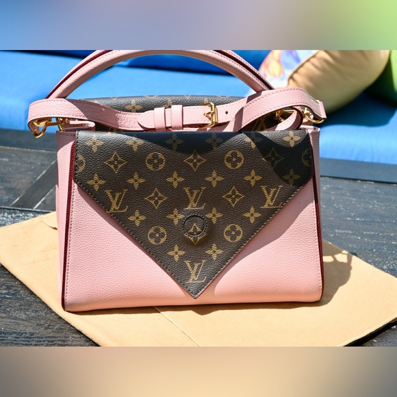 Louis Vuitton Rose Monogram Double V Bag - Picture 7 of 10
